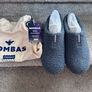 NWT Bombas Sunday Slippers. Comfort. Cozy. Sherpa. Cushioned. Men’s 8.5/9